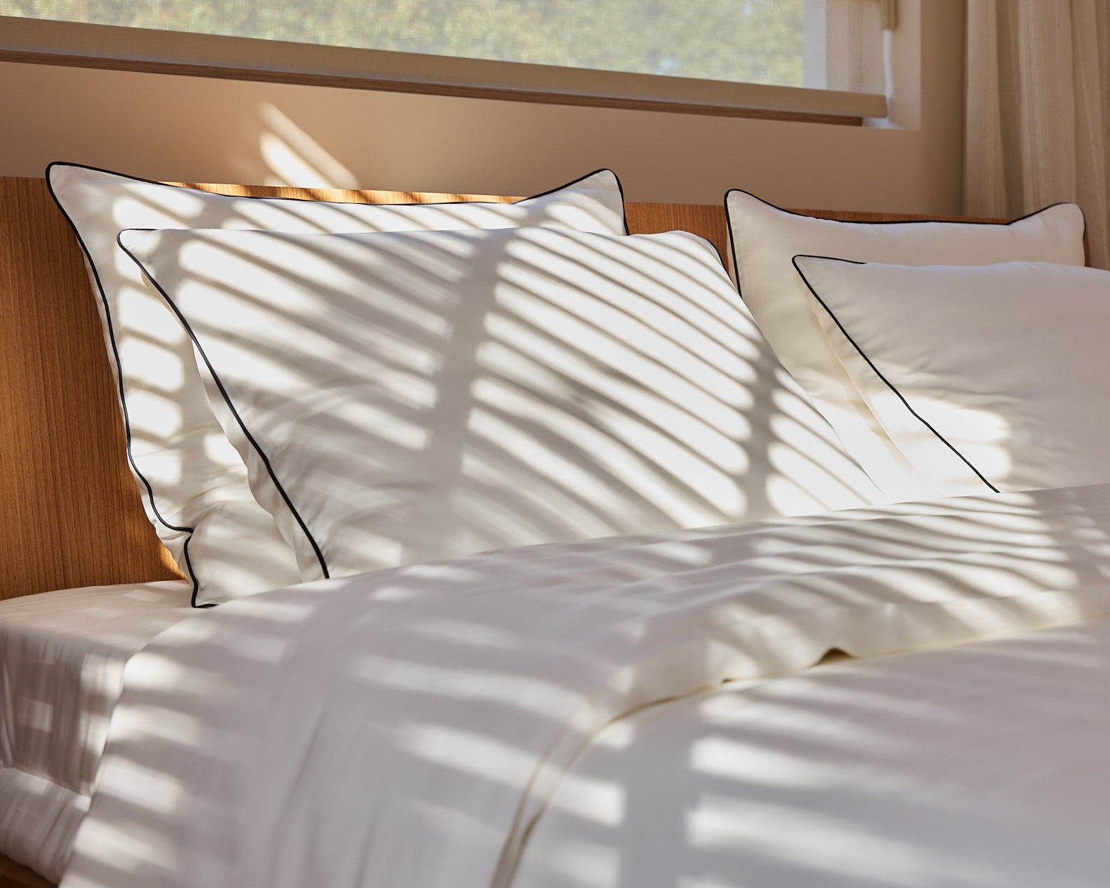 Classic White with Black Piping