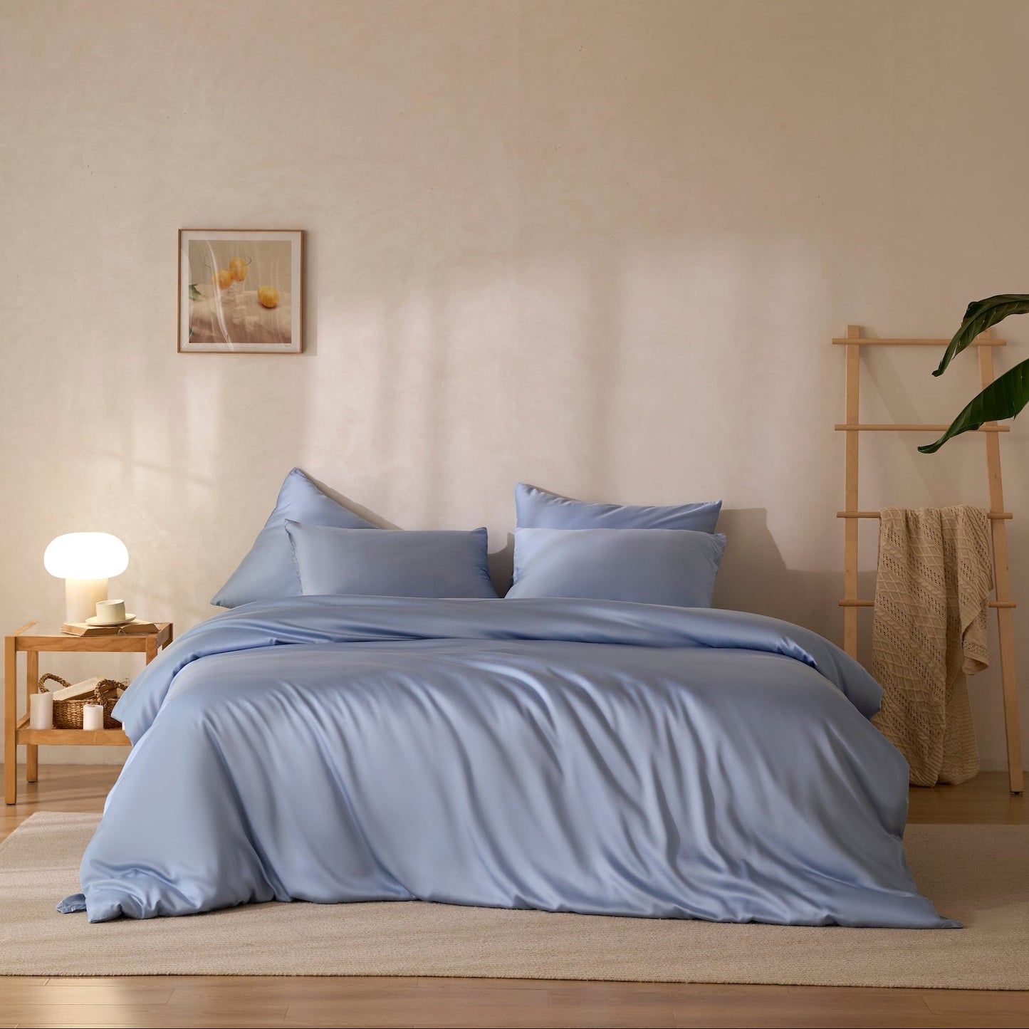 Snuggle & Stay Signature Furless™ Bedding Bundle